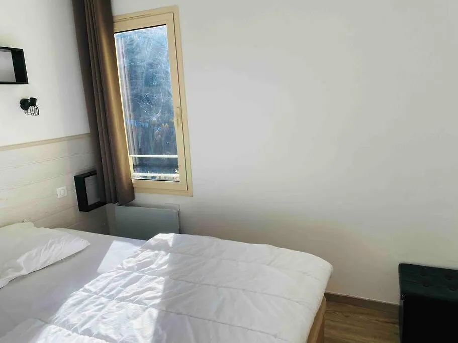Appartement 6 Personnes Les Terrasses D Isola2000 Isola